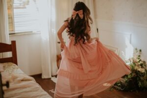 Photo peach dress